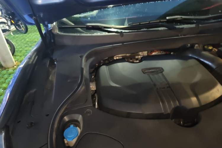 Used Geely Auto Emgrand GT New Energy 2018 1.5T PHEV Yaoxiang Edition Engine Bay Right