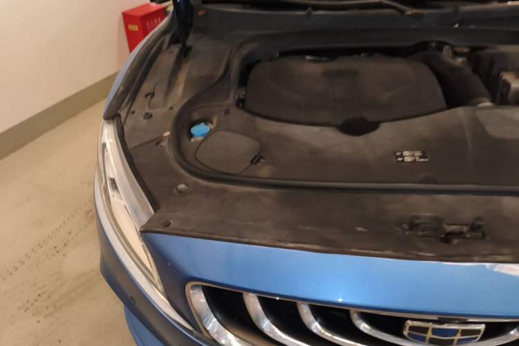 Used Geely Auto Emgrand GT New Energy 2018 1.5T PHEV Yao Ling Edition Engine Bay Right