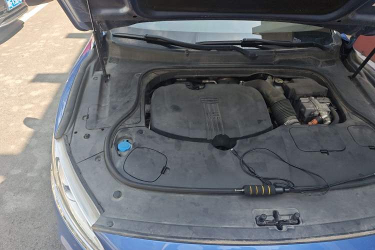 Used Geely Auto Emgrand GT New Energy 2018 1.5T PHEV Yao Ling Edition Engine Bay Right