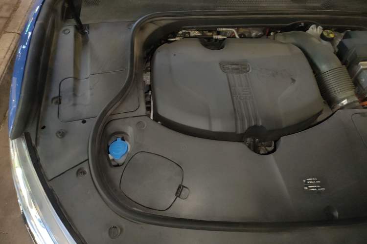 Used Geely Auto Emgrand GT New Energy 2018 1.5T PHEV Yaoxiang Edition Engine Bay Right