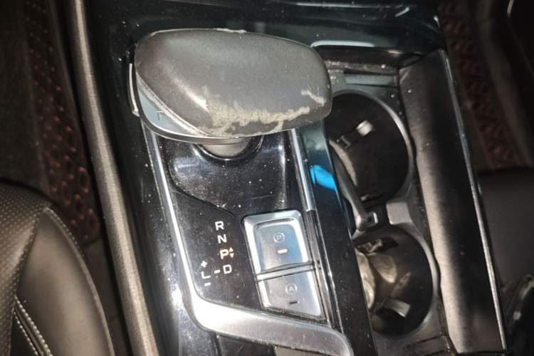 Used Geely Auto Emgrand GT New Energy 2018 1.5T PHEV Yao Ling Edition Gear Lever