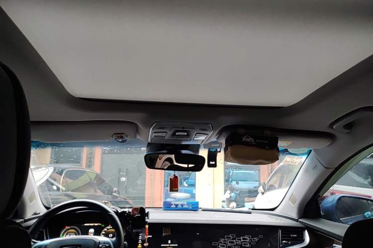 Used Geely Auto Emgrand GT New Energy 2018 1.5T PHEV Yao Ling Edition Headliner