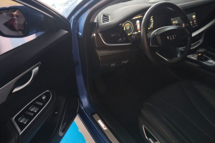 Used Geely Auto Emgrand GT New Energy 2018 1.5T PHEV Yao Ling Edition Interior 3