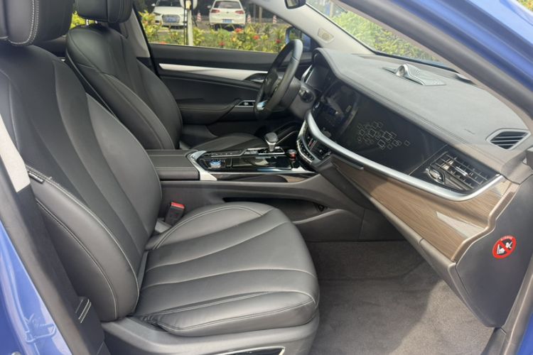Used Geely Auto Emgrand GT New Energy 2018 1.5T PHEV Yao Ling Edition Interior 6