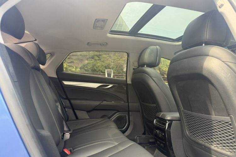 Used Geely Auto Emgrand GT New Energy 2018 1.5T PHEV Yao Ling Edition Interior 9