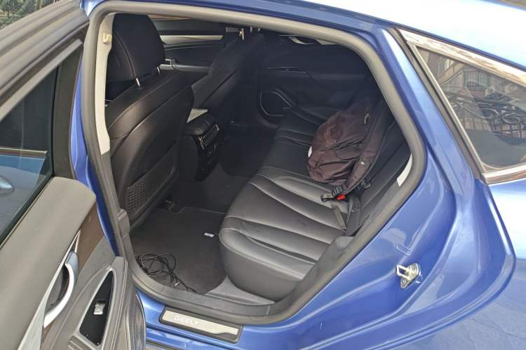 Used Geely Auto Emgrand GT New Energy 2018 1.5T PHEV Yao Ling Edition Left Rear Seat