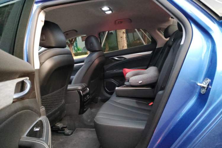 Used Geely Auto Emgrand GT New Energy 2018 1.5T PHEV Yaoyue Edition Left Rear Seat