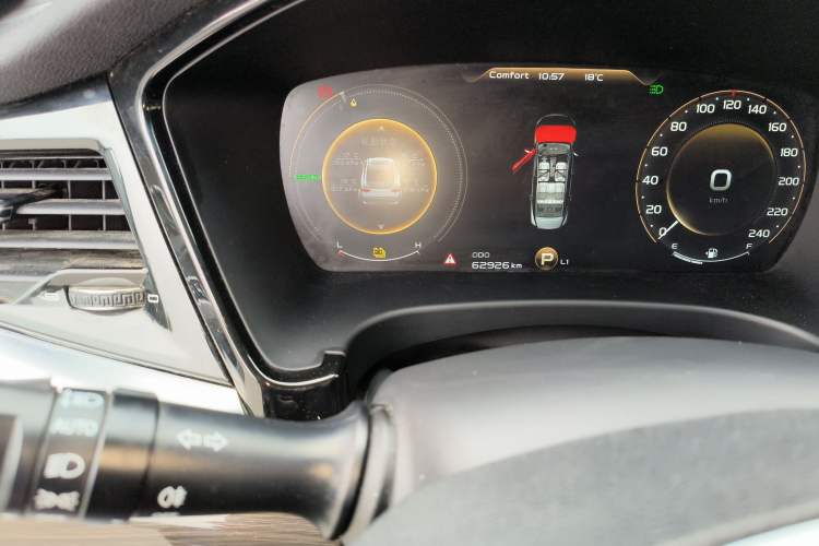 Used Geely Auto Emgrand GT New Energy 2018 1.5T PHEV Yaoxiang Edition Odometer Close Up