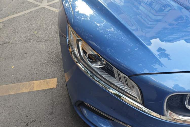 Used Geely Auto Emgrand GT New Energy 2018 1.5T PHEV Yao Ling Edition Right Front Headlight