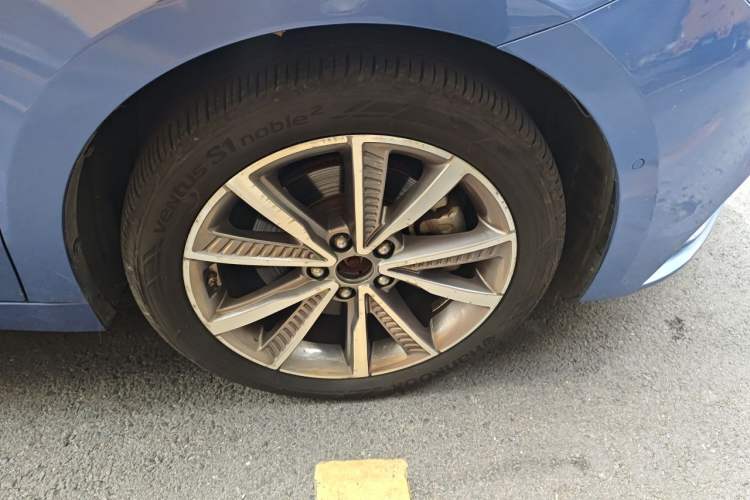 Used Geely Auto Emgrand GT New Energy 2018 1.5T PHEV Yao Ling Edition Right Front Wheel Hub
