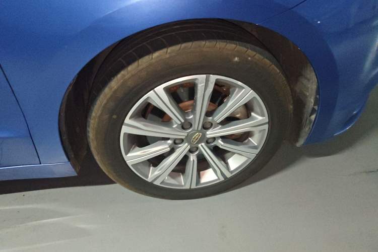 Used Geely Auto Emgrand GT New Energy 2018 1.5T PHEV Yaoyue Edition Right Front Wheel Hub