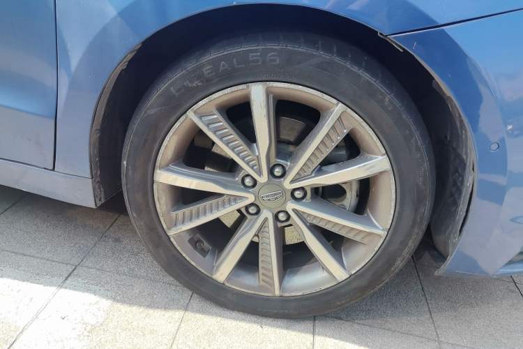 Used Geely Auto Emgrand GT New Energy 2018 1.5T PHEV Yao Ling Edition Right Front Wheel Hub