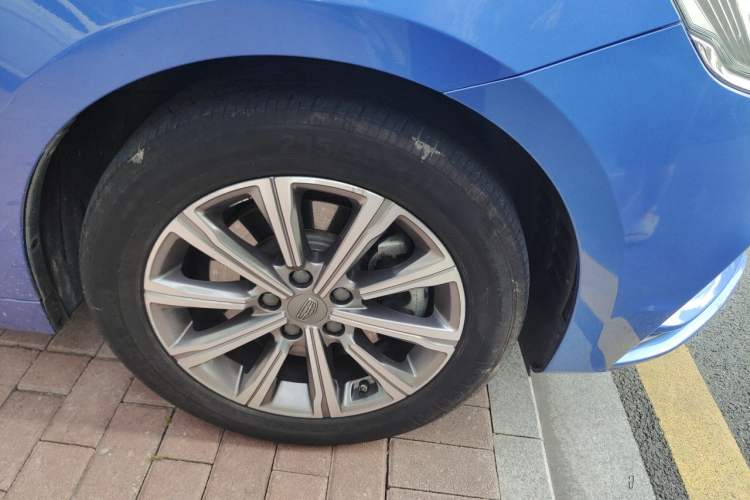 Used Geely Auto Emgrand GT New Energy 2018 1.5T PHEV Yaoxiang Edition Right Front Wheel Hub