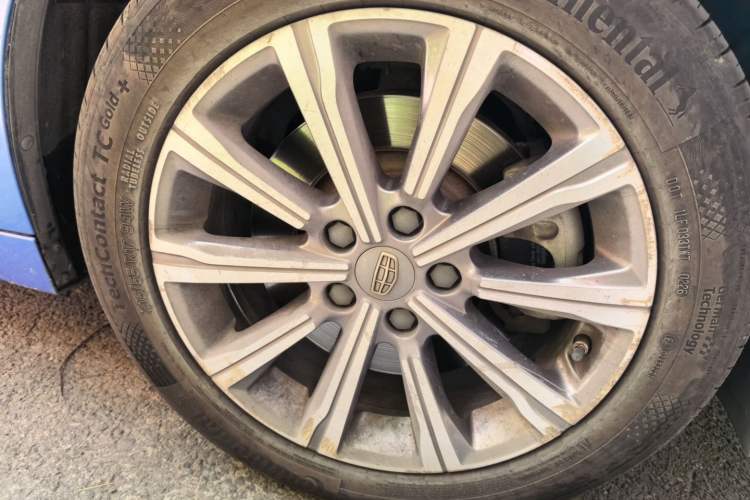 Used Geely Auto Emgrand GT New Energy 2018 1.5T PHEV Yaoxiang Edition Right Front Wheel Hub