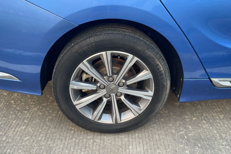 Used Geely Auto Emgrand GT New Energy 2018 1.5T PHEV Yaoyue Edition Right Rear Wheel Hub