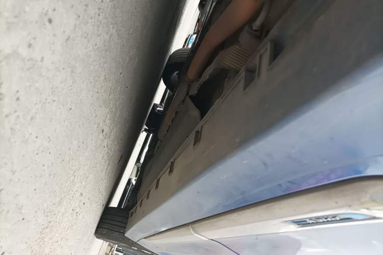 Used Geely Auto Emgrand GT New Energy 2018 1.5T PHEV Yaoyue Edition Right Side Sill