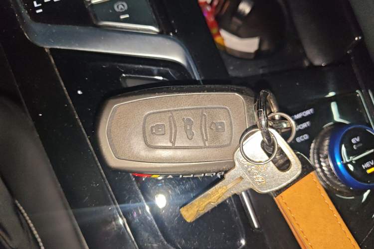 Used Geely Auto Emgrand GT New Energy 2018 1.5T PHEV Yaoyue Edition Vehicle Key
