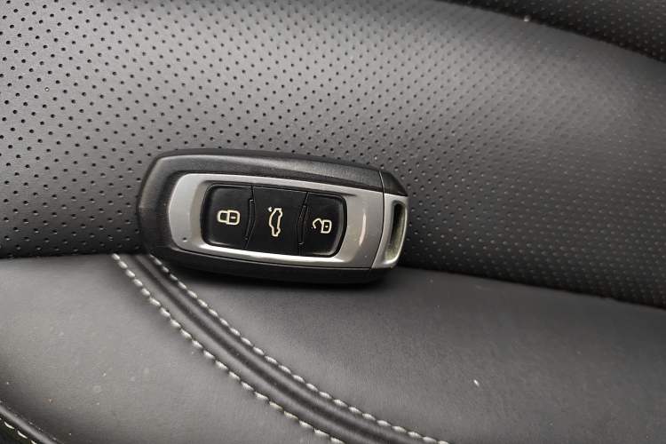 Used Geely Auto Emgrand GT New Energy 2018 1.5T PHEV Yao Ling Edition Vehicle Key