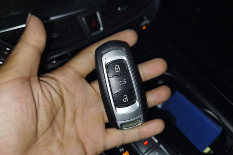 Used Geely Auto Emgrand GT New Energy 2018 1.5T PHEV Yao Ling Edition Vehicle Key