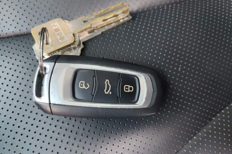 Used Geely Auto Emgrand GT New Energy 2018 1.5T PHEV Yaoxiang Edition Vehicle Key