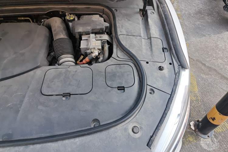 Used Geely Auto Emgrand GT New Energy 2018 1.5T PHEV Yao Ling Edition Engine Bay Left