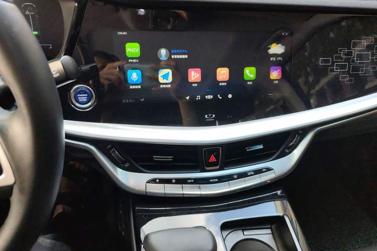 Used Geely Auto Emgrand GT New Energy 2018 1.5T PHEV Yaoxiang Edition Audio And AC Panel
