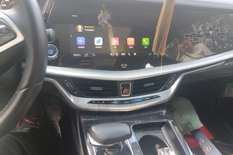 Used Geely Auto Emgrand GT New Energy 2018 1.5T PHEV Yao Ling Edition Audio And AC Panel