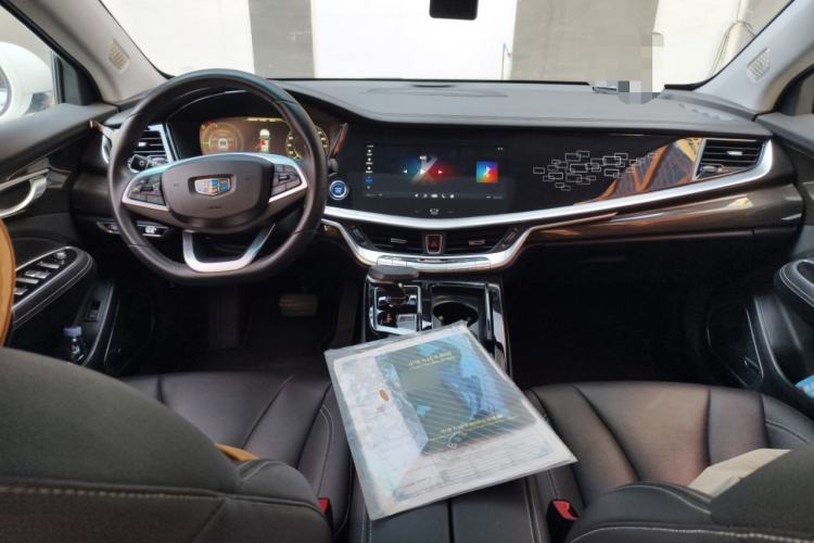 Used Geely Auto Emgrand GT New Energy 2018 1.5T PHEV Yaoxiang Edition Center Console
