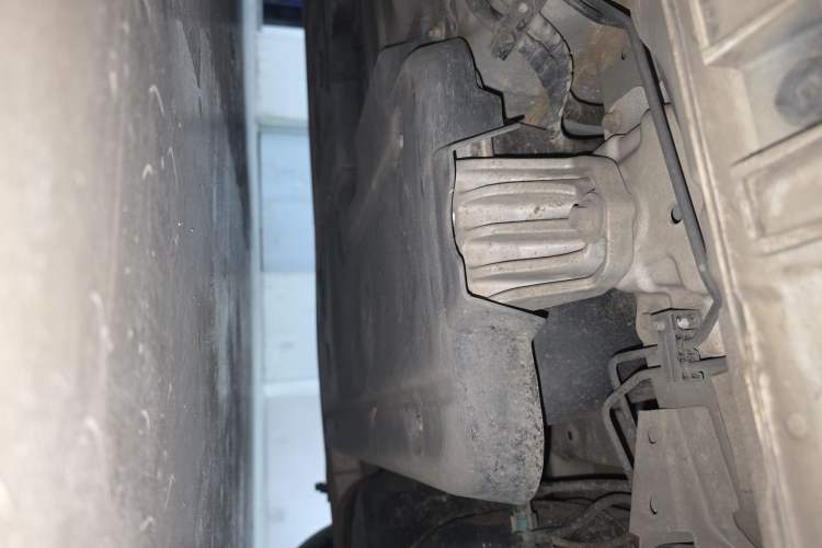 Used Geely Auto Emgrand GT New Energy 2018 1.5T PHEV Yao Ling Edition Chassis Rear Left