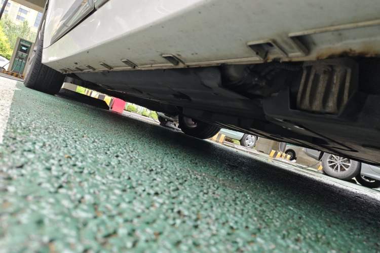 Used Geely Auto Emgrand GT New Energy 2018 1.5T PHEV Yao Ling Edition Chassis Rear Left