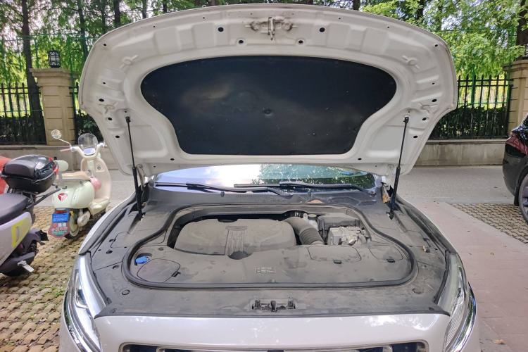Used Geely Auto Emgrand GT New Energy 2018 1.5T PHEV Yao Ling Edition Engine Bay