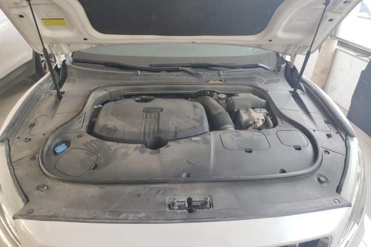 Used Geely Auto Emgrand GT New Energy 2018 1.5T PHEV Yaoxiang Edition Engine Bay