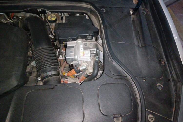 Used Geely Auto Emgrand GT New Energy 2018 1.5T PHEV Yao Ling Edition Engine Bay Left