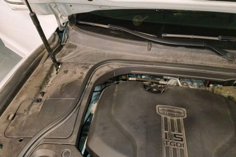 Used Geely Auto Emgrand GT New Energy 2018 1.5T PHEV Yao Ling Edition Engine Bay Right