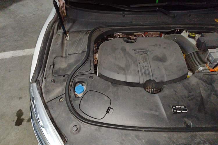 Used Geely Auto Emgrand GT New Energy 2018 1.5T PHEV Yao Ling Edition Engine Bay Right