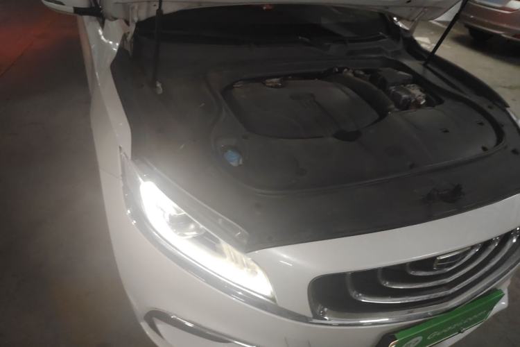 Used Geely Auto Emgrand GT New Energy 2018 1.5T PHEV Yaoxiang Edition Engine Bay Right