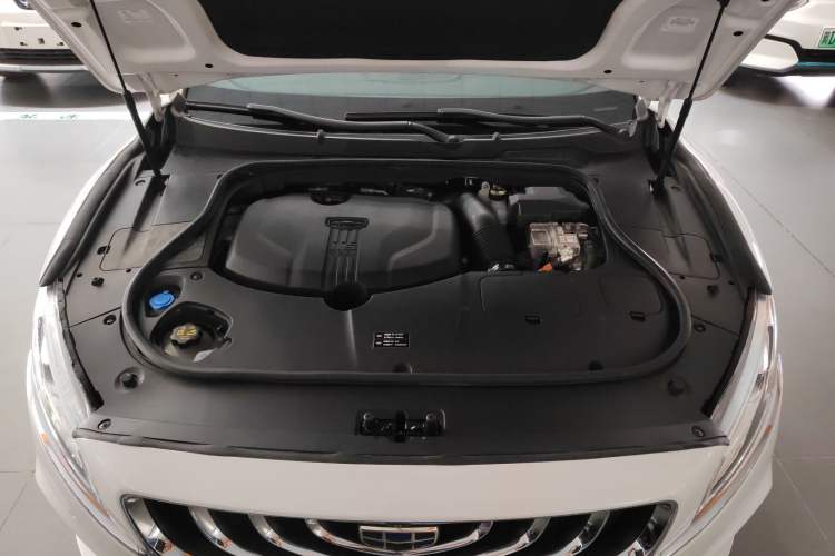 Used Geely Auto Emgrand GT New Energy 2018 1.5T PHEV Yao Ling Edition Engine Bay