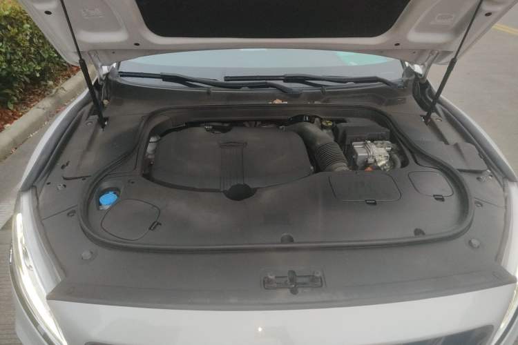 Used Geely Auto Emgrand GT New Energy 2018 1.5T PHEV Yaoxiang Edition Engine Bay