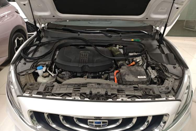 Used Geely Auto Emgrand GT New Energy 2018 1.5T PHEV Yao Ling Edition Engine Bay