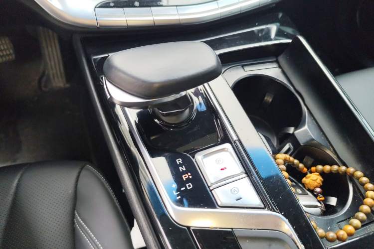 Used Geely Auto Emgrand GT New Energy 2018 1.5T PHEV Yao Ling Edition Gear Lever
