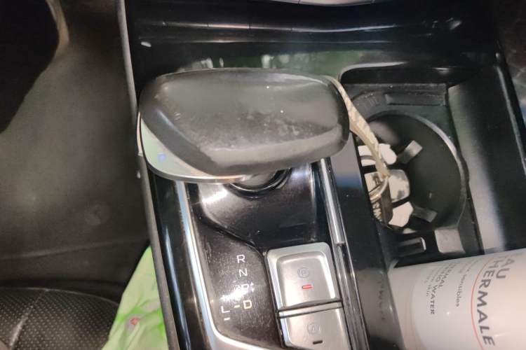 Used Geely Auto Emgrand GT New Energy 2018 1.5T PHEV Yao Ling Edition Gear Lever
