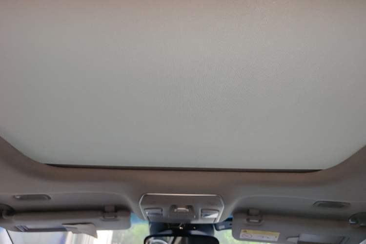 Used Geely Auto Emgrand GT New Energy 2018 1.5T PHEV Yao Ling Edition Headliner