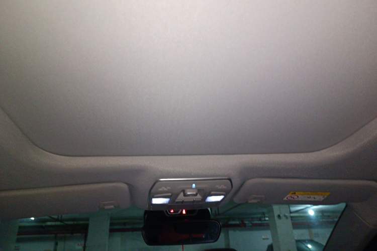 Used Geely Auto Emgrand GT New Energy 2018 1.5T PHEV Yao Ling Edition Headliner