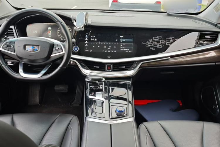 Used Geely Auto Emgrand GT New Energy 2018 1.5T PHEV Yaoxiang Edition Interior 5
