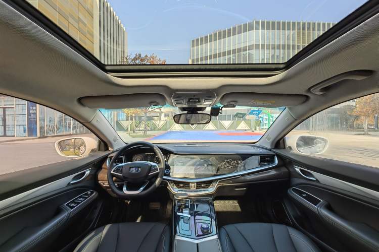 Used Geely Auto Emgrand GT New Energy 2018 1.5T PHEV Yaoxiang Edition Interior 7
