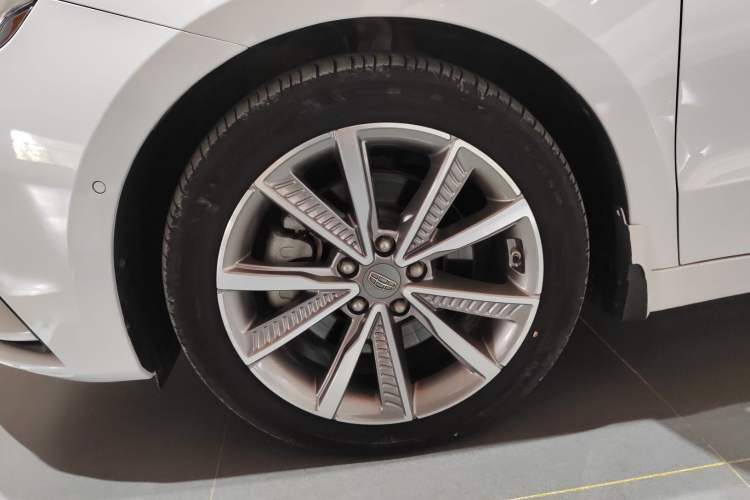 Used Geely Auto Emgrand GT New Energy 2018 1.5T PHEV Yao Ling Edition Left Front Wheel Hub