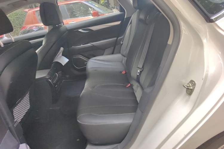 Used Geely Auto Emgrand GT New Energy 2018 1.5T PHEV Yao Ling Edition Left Rear Seat