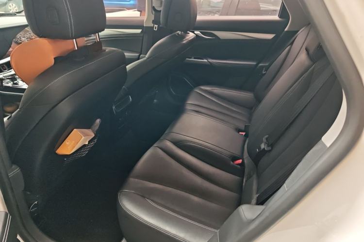 Used Geely Auto Emgrand GT New Energy 2018 1.5T PHEV Yaoxiang Edition Left Rear Seat