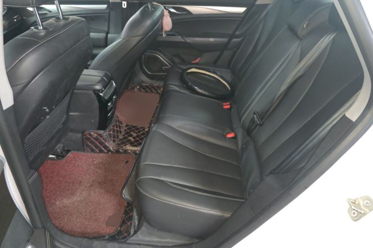 Used Geely Auto Emgrand GT New Energy 2018 1.5T PHEV Yao Ling Edition Left Rear Seat