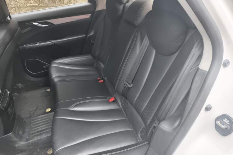 Used Geely Auto Emgrand GT New Energy 2018 1.5T PHEV Yao Ling Edition Left Rear Seat